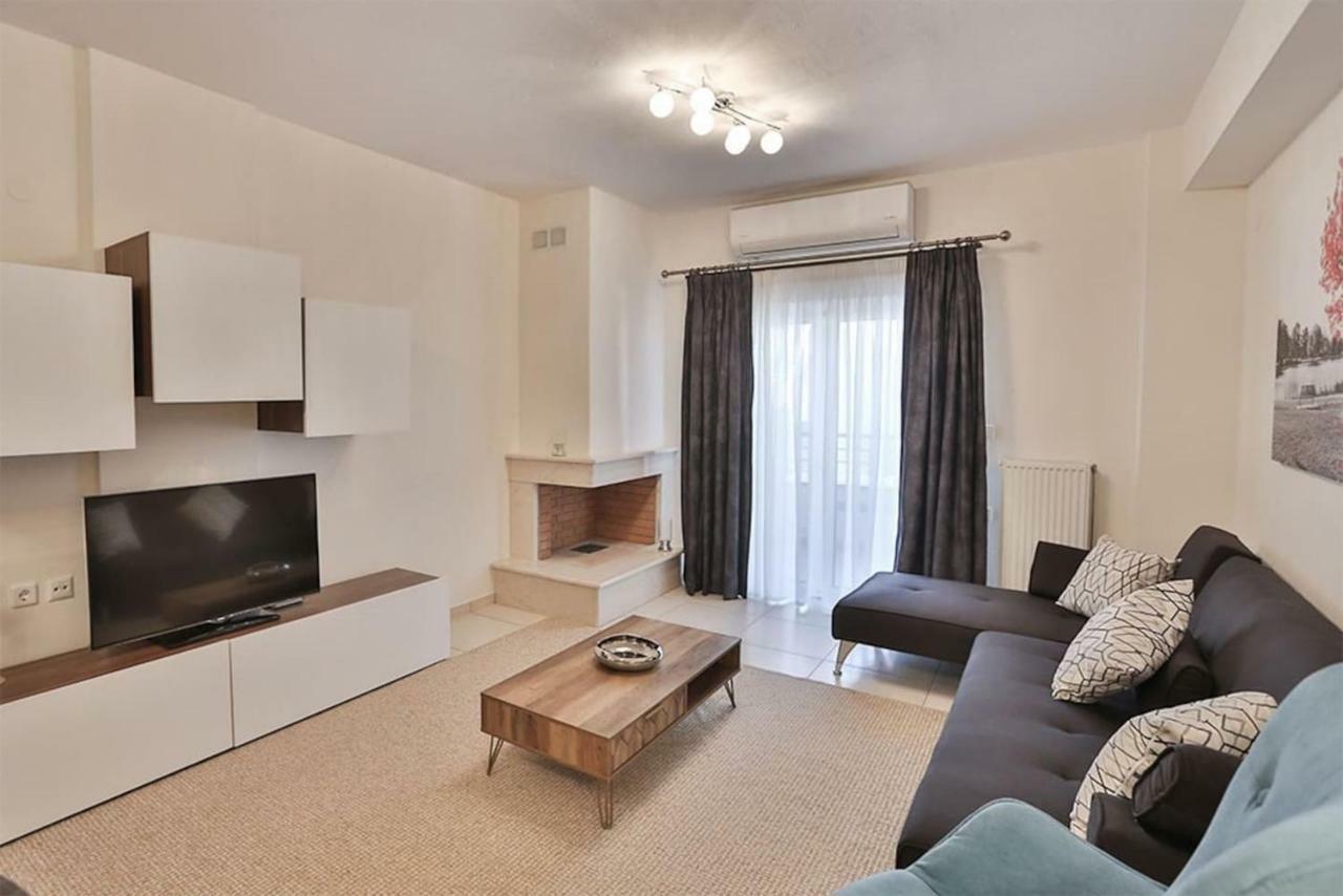 יואנינה V Luxury Apartment 2 מראה חיצוני תמונה